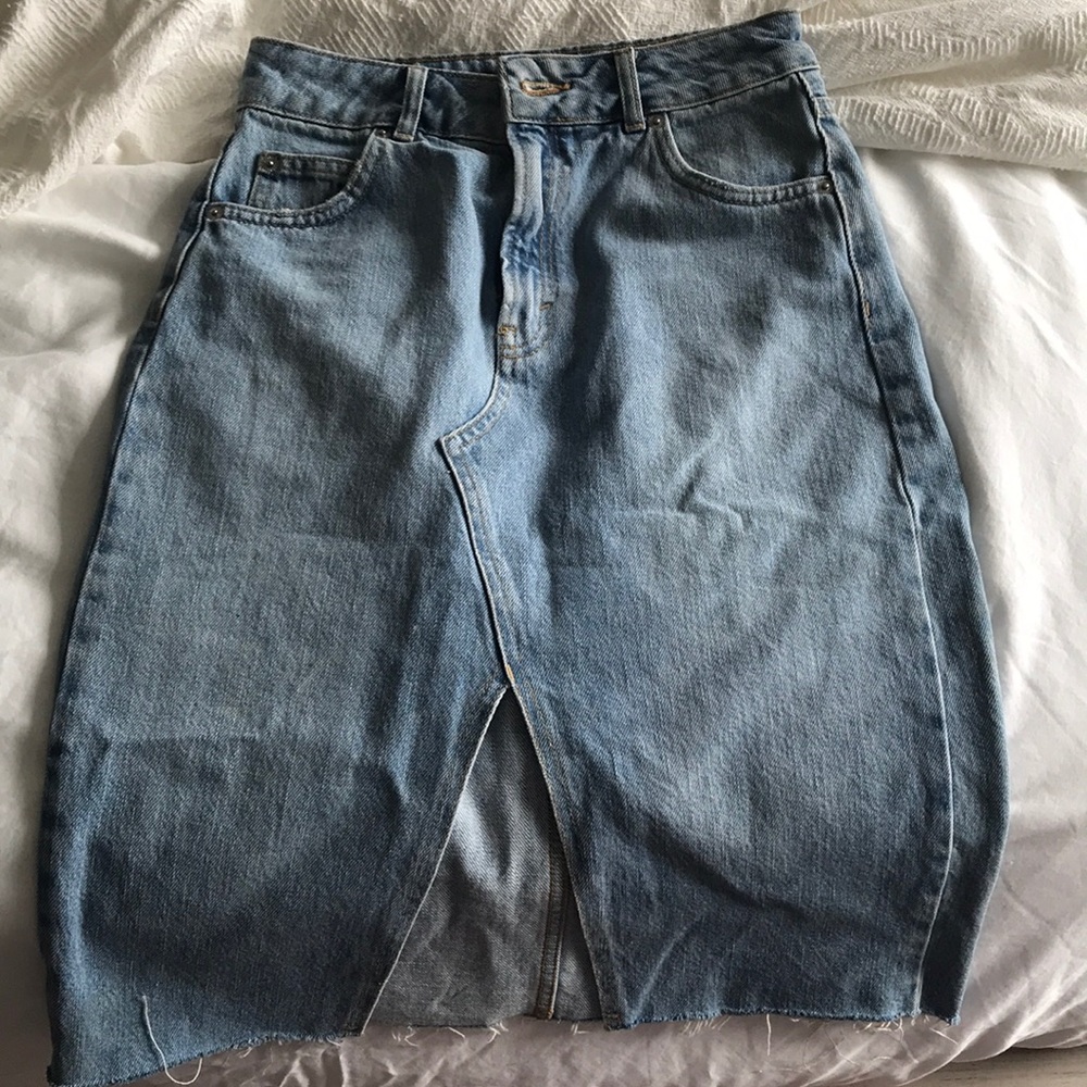Top shot jean midi skirt NWOT